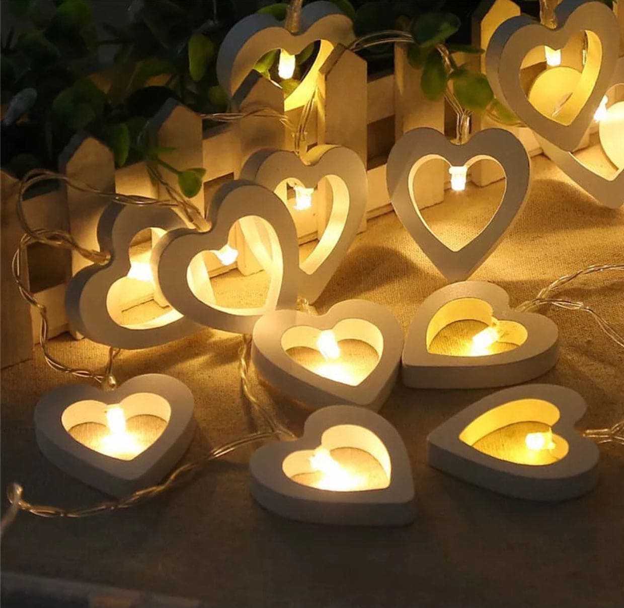 Wooden Heart Fairy Lights, 20 LEDS String Night Light, Romantic Wedding Curtain Lamp Wooden Heart Fairy Lights, 20 LEDS String Night Light, Romantic Wedding Curtain Lamp
